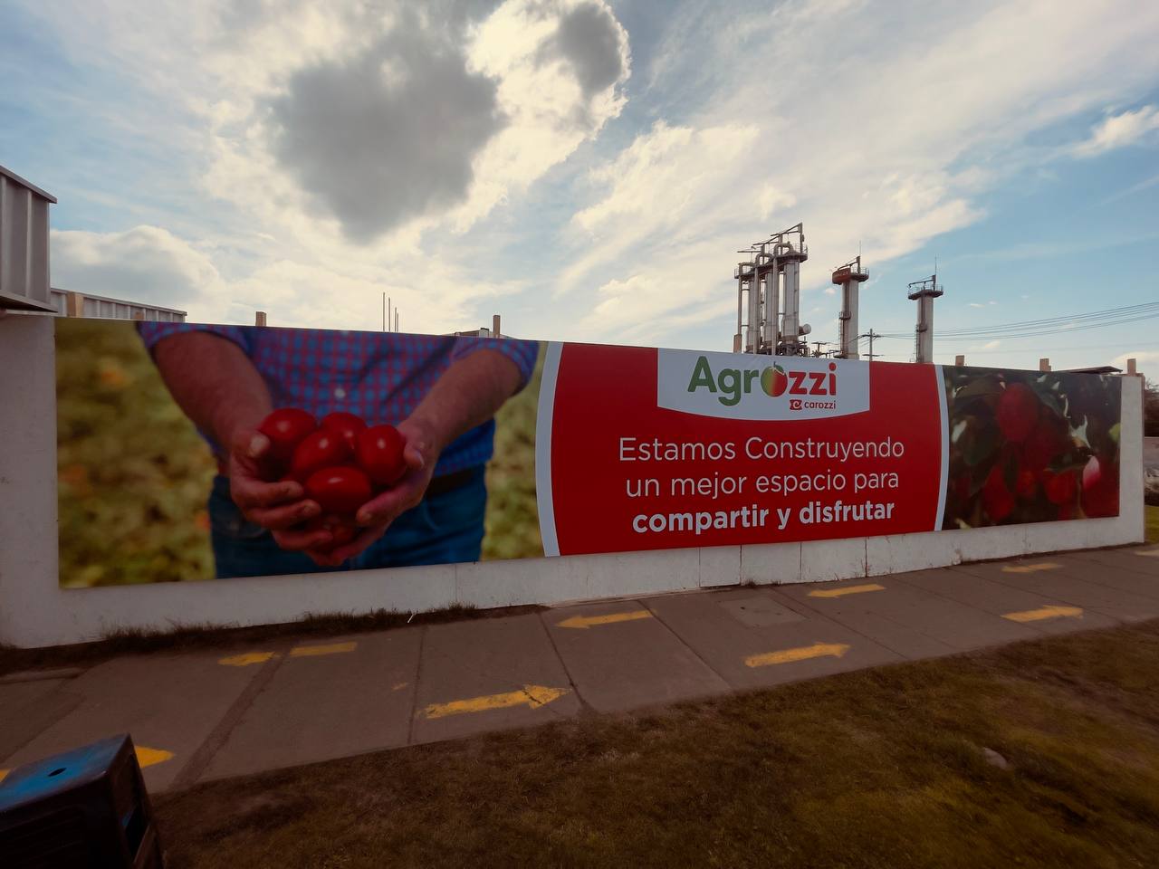 TELA PVC IMPRESA MAS INSTALACIÓN PARA PLANTA AGROZZI TENO